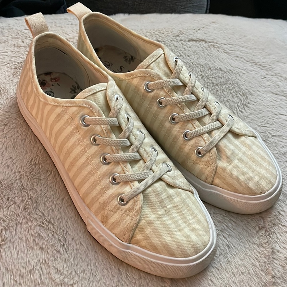 Serra sneakers